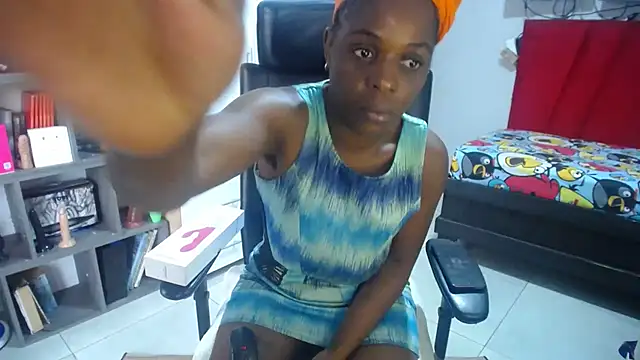 Shaniko89 online show from 09/26/25, 05:47