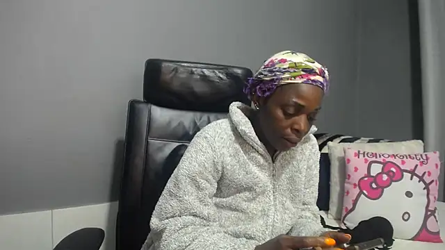 Snapshot of Shaniko89 chatting on 06/06/26, 12:43 Shaniko89 online show from 06/06/26, 12:43