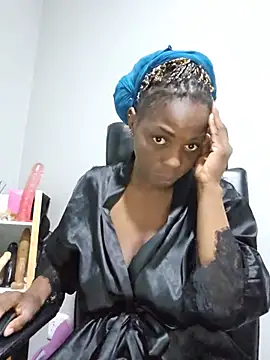Snapshot of Shaniko89 chatting on 07/16/26, 07:27 Shaniko89 online show from 07/16/26, 07:27