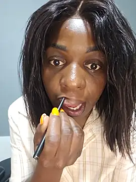 Snapshot of Shaniko89 chatting on 06/01/26, 01:17 Shaniko89 online show from 06/01/26, 01:17