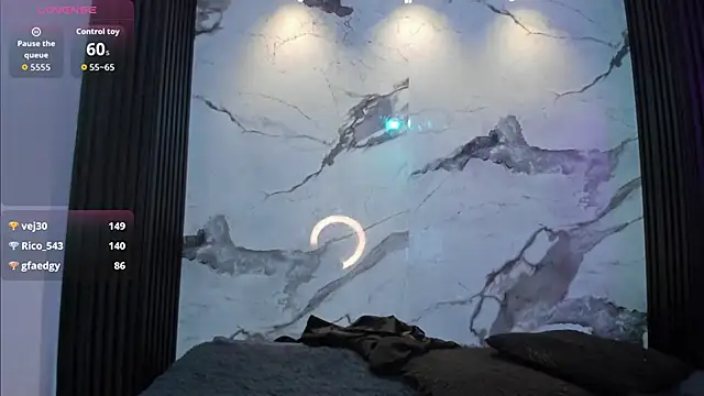 Snapshot of Darnellqueen chatting on 02/14/26, 12:16 Darnellqueen online show from 02/14/26, 12:16