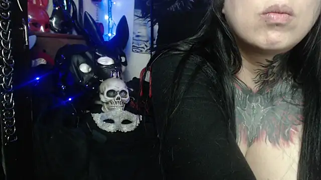 Snapshot of Astartexxx chatting on 11/11/25, 10:15 Astartexxx online show from 11/11/25, 10:15