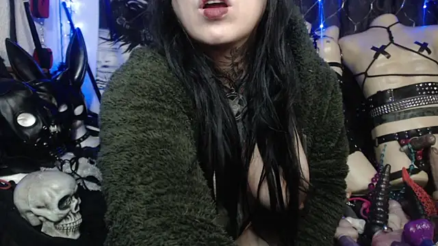 Snapshot of Astartexxx chatting on 10/29/25, 10:58 Astartexxx online show from 10/29/25, 10:58