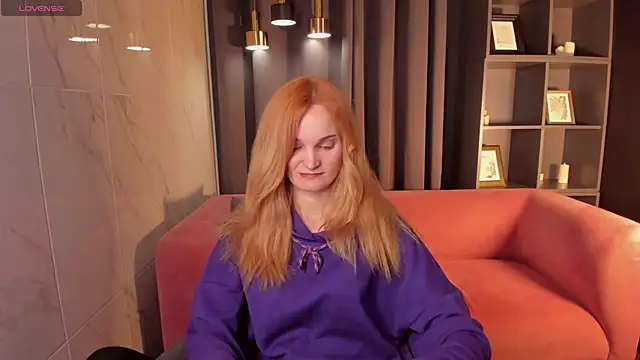 SaraSubtlety online show from 12/03/25, 01:43