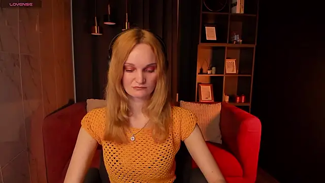 SaraSubtlety online show from 03/12/26, 01:37