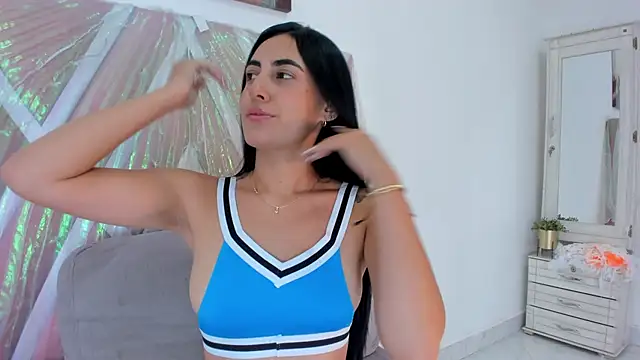 Snapshot of Helenn_monroy1 chatting on 10/23/25, 12:04 Helenn monroy1 online show from 10/23/25, 12:04