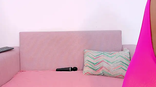 Snapshot of lara_murphy chatting on 02/05/26, 11:33 lara murphy online show from 02/05/26, 11:33