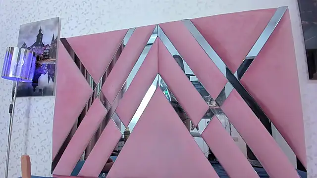 lara murphy online show from 09/17/25, 07:38