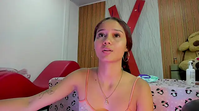 MarianaManzur online show from 03/21/26, 07:40