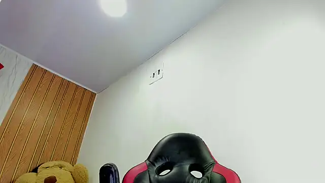 MarianaManzur online show from 03/22/26, 07:26