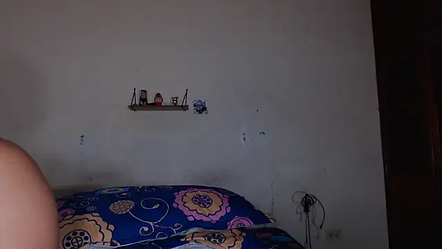 bella n99 online show from 04/15/26, 02:43