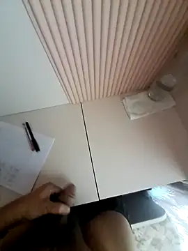 NH2022 online show from 11/03/25, 09:24