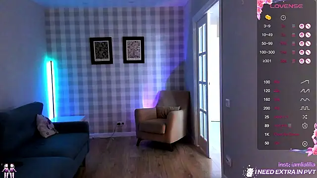 lialiliaa online show from 02/04/26, 08:42