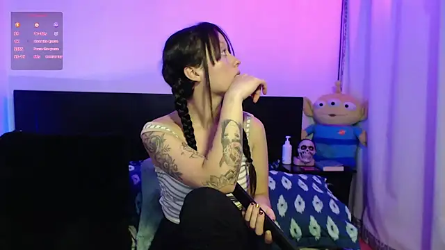 it l online show from 11/12/25, 09:57