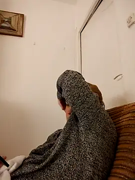 Snapshot of She-devilx chatting on 02/16/25, 09:38 She-devilx online show from 02/16/25, 09:38