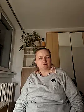 Snapshot of She-devilx chatting on 03/04/25, 09:11 She-devilx online show from 03/04/25, 09:11