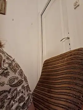 Snapshot of She-devilx chatting on 10/13/25, 10:10 She-devilx online show from 10/13/25, 10:10