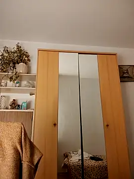 Snapshot of She-devilx chatting on 03/15/25, 10:33 She-devilx online show from 03/15/25, 10:33