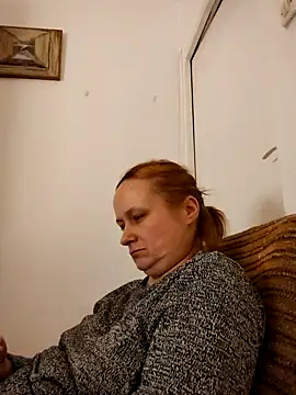 Snapshot of She-devilx chatting on 02/07/25, 10:52 She-devilx online show from 02/07/25, 10:52