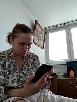 Snapshot of She-devilx chatting on 03/15/25, 02:45 She-devilx online show from 03/15/25, 02:45