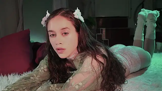  Avriles  online show from 02/05/26, 01:01