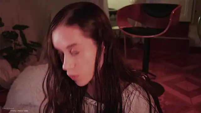  Avriles  online show from 02/10/26, 01:04