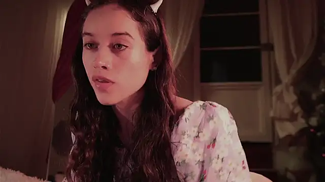  Avriles  online show from 12/20/25, 01:19