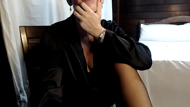 Snapshot of BarbaraDominatrix chatting on 04/30/26, 05:09 BarbaraDominatrix online show from 04/30/26, 05:09
