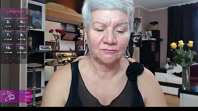 roxana brooks online show from 11/07/25, 12:21