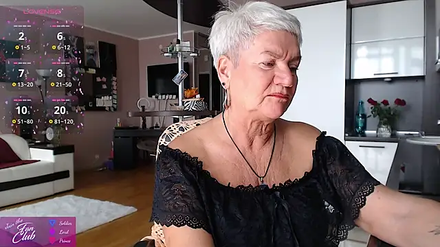 roxana brooks online show from 07/10/26, 08:25