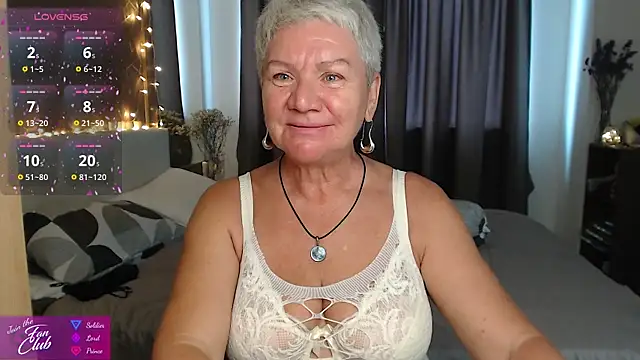 roxana brooks online show from 05/12/26, 02:52