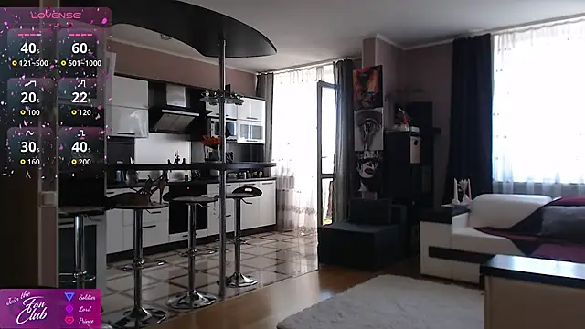 roxana brooks online show from 04/09/26, 01:06