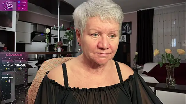 Snapshot of roxana_brooks chatting on 02/11/25, 03:51 roxana brooks online show from 02/11/25, 03:51