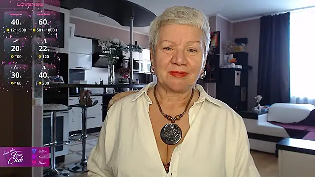 Snapshot of roxana_brooks chatting on 02/23/26, 01:55 roxana brooks online show from 02/23/26, 01:55