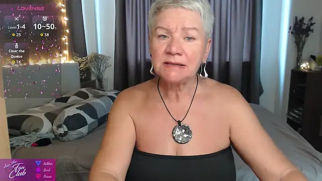 roxana brooks online show from 05/08/26, 02:26