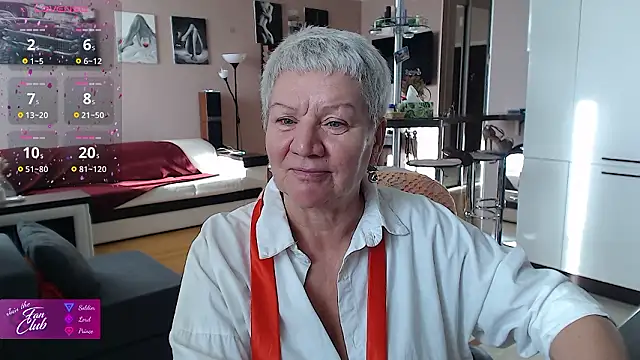 Snapshot of roxana_brooks chatting on 02/13/26, 08:47 roxana brooks online show from 02/13/26, 08:47