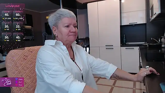 roxana brooks online show from 11/12/25, 09:13