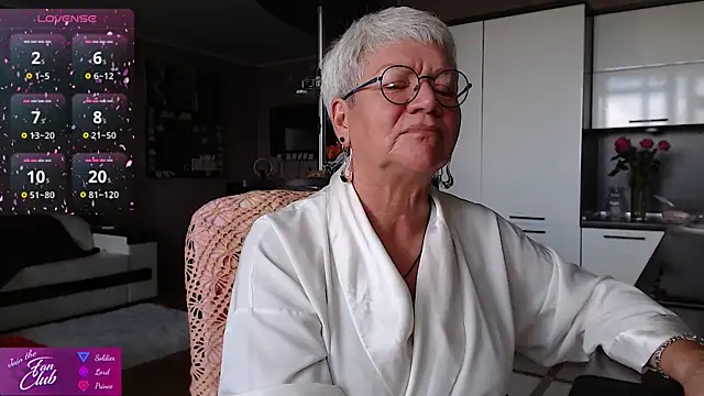 roxana brooks online show from 08/02/26, 12:58
