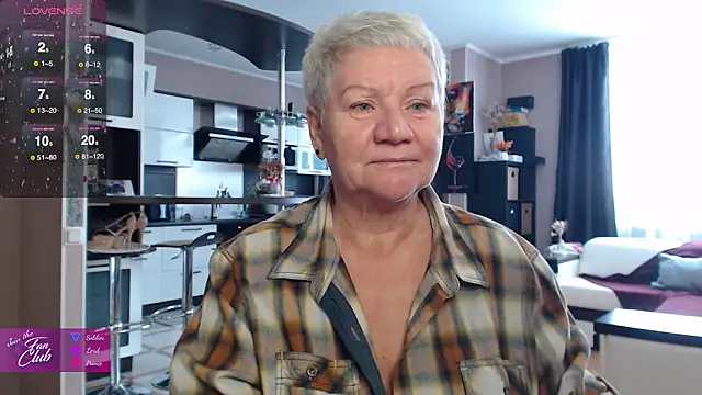 Snapshot of roxana_brooks chatting on 02/05/26, 08:21 roxana brooks online show from 02/05/26, 08:21