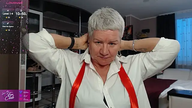 Snapshot of roxana_brooks chatting on 02/08/26, 02:48 roxana brooks online show from 02/08/26, 02:48