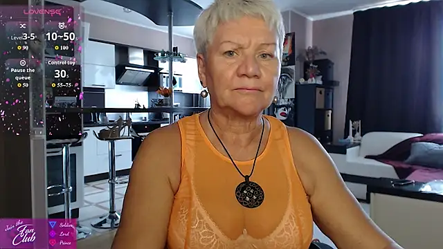 roxana brooks online show from 06/19/26, 02:45