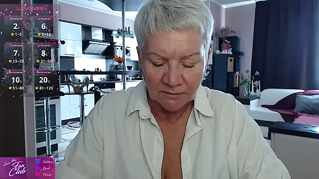 roxana brooks online show from 07/06/26, 10:55