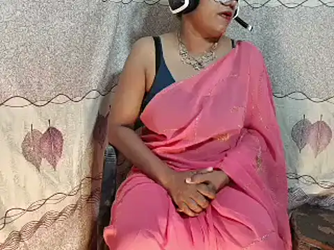 Snapshot of shani-akki chatting on 09/19/25, 05:39 shani-akki online show from 09/19/25, 05:39