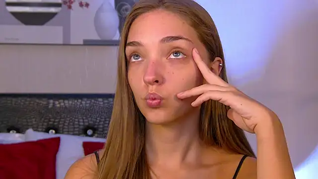 VirginieCruz online show from 01/19/26, 05:22