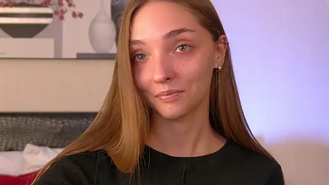 VirginieCruz online show from 10/23/25, 06:01