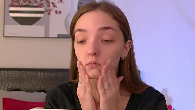 VirginieCruz online show from 03/20/25, 05:57