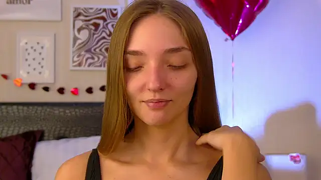 VirginieCruz online show from 02/27/26, 05:29