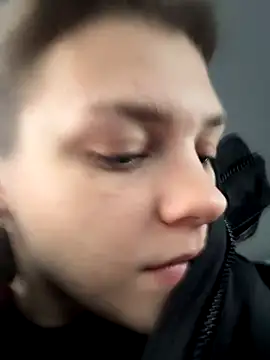 Snapshot of ValenciaShock chatting on 11/30/25, 06:47 ValenciaShock online show from 11/30/25, 06:47