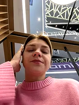 Snapshot of ValenciaShock chatting on 10/24/25, 07:07 ValenciaShock online show from 10/24/25, 07:07