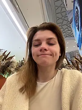 Snapshot of ValenciaShock chatting on 02/05/26, 06:42 ValenciaShock online show from 02/05/26, 06:42